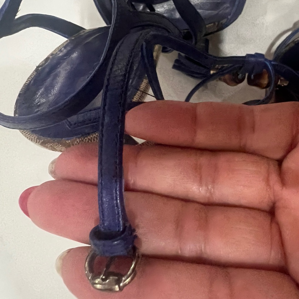 Gucci Blue Leather Strappy Heels - Picture 11 of 11
